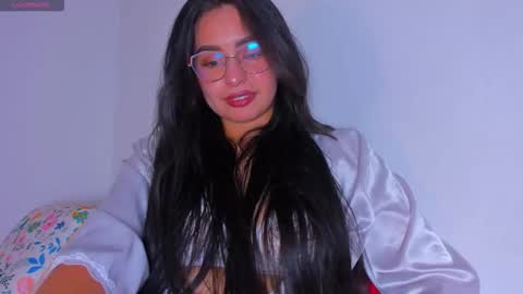 Snapshot of latin_gabby chatting on December 22, 8:39 pm Gabby online show from December 22, 8:39 pm