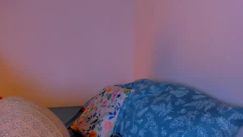 Snapshot of latin_gabby chatting on January 19, 12:47 am Gabby online show from January 19, 12:47 am