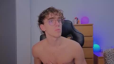  Free OF online show from October 4, 4:21 am