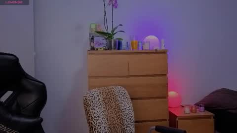  Free OF online show from October 13, 5:13 pm