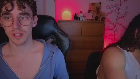  Free OF online show from March 22, 6:44 pm