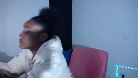 karen online show from September 23, 2:47 am