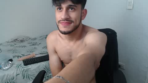 camilo online show from January 11, 1:37 am