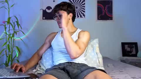 Logan online show from October 22, 1:28 am