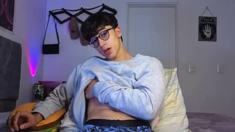 Logan online show from January 9, 3:31 am