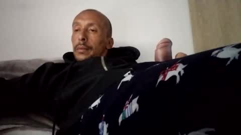 latinhardfucker1980 online show from December 28, 12:24 pm