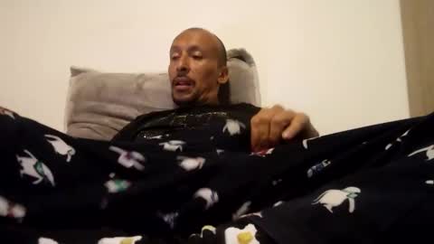 latinhardfucker1980 online show from December 31, 3:45 am