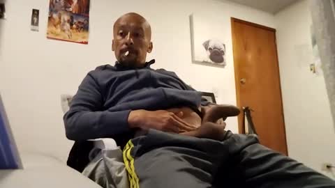 latinhardfucker1980 online show from January 24, 8:44 am