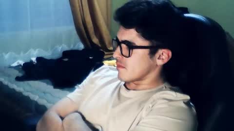 Snapshot of latinn_babe chatting on September 28, 3:56 am latinn_babe online show from September 28, 3:56 am