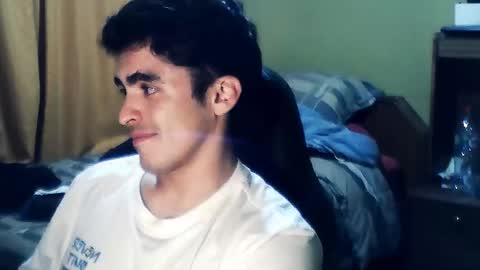 Snapshot of latinn_babe chatting on October 3, 2:41 am latinn_babe online show from October 3, 2:41 am