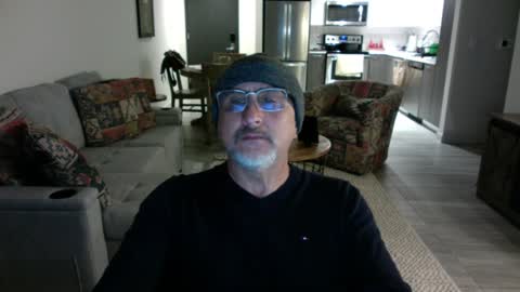 Snapshot of latinnous chatting on February 9, 1:44 am QS - INDEPENDENT MODEL online show from February 9, 1:44 am