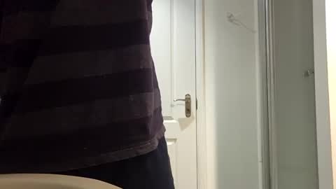 Snapshot of latino8484 chatting on January 20, 7:15 am latino8484 online show from January 20, 7:15 am