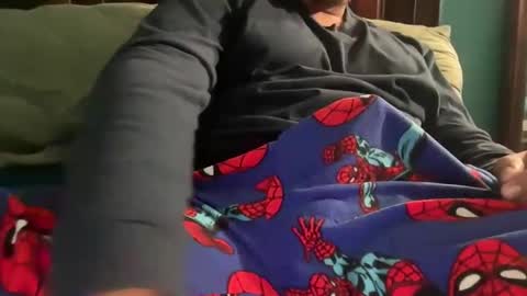 latinoboybear online show from November 11, 5:51 am