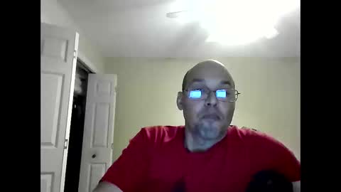 Snapshot of latinoinfla chatting on December 7, 10:17 pm latinoinfla online show from December 7, 10:17 pm