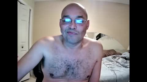 Snapshot of latinoinfla chatting on January 15, 2:06 am latinoinfla online show from January 15, 2:06 am