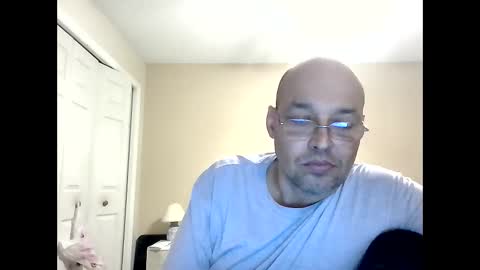 Snapshot of latinoinfla chatting on January 17, 2:08 am latinoinfla online show from January 17, 2:08 am