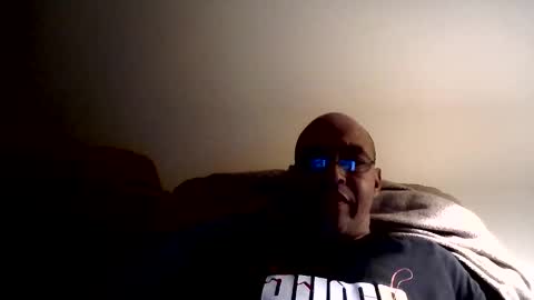 Snapshot of latinoinfla chatting on September 10, 2:00 am latinoinfla online show from September 10, 2:00 am