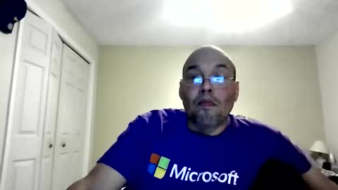 Snapshot of latinoinfla chatting on December 14, 11:09 pm latinoinfla online show from December 14, 11:09 pm