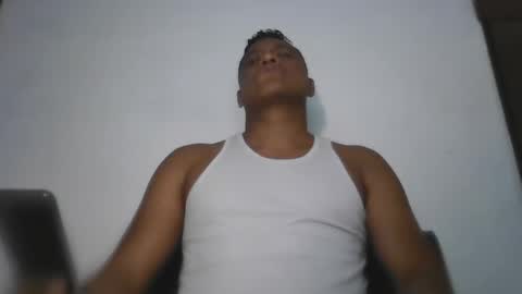 Snapshot of latinrayf chatting on November 8, 3:56 pm latinrayf online show from November 8, 3:56 pm