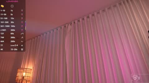 Snapshot of lau__1 chatting on March 7, 7:49 pm IG 1lau 1 X 1lau 1 online show from March 7, 7:49 pm