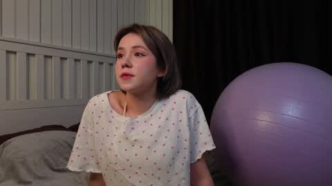 Kylie online show from October 20, 6:19 pm