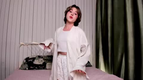 Snapshot of launakohan chatting on October 22, 8:08 pm Kylie online show from October 22, 8:08 pm