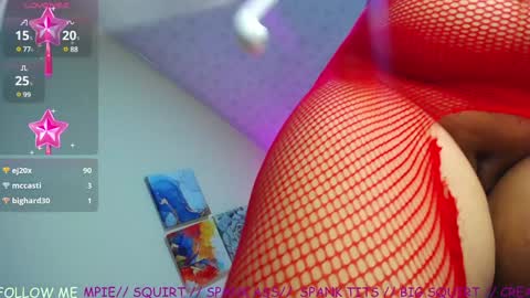 Snapshot of laura__vega chatting on February 8, 5:08 am NATALIA PUERTAS online show from February 8, 5:08 am