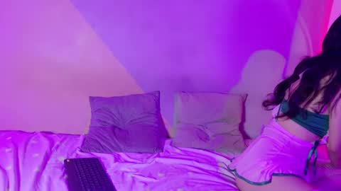 Snapshot of laura_and_kevin chatting on September 22, 2:41 pm laura_and_kevin online show from September 22, 2:41 pm