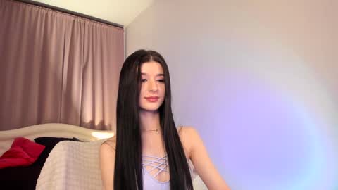 Laura online show from January 23, 8:35 pm