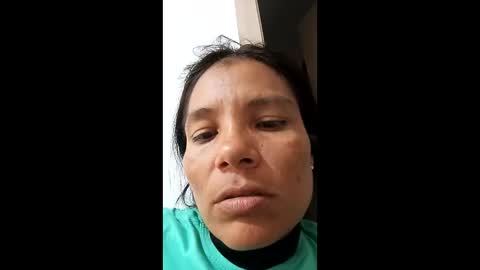  Laura  online show from April 20, 7:15 pm