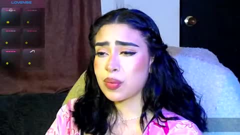 Snapshot of laura_pink01 chatting on November 26, 6:03 am laura_pink01 online show from November 26, 6:03 am