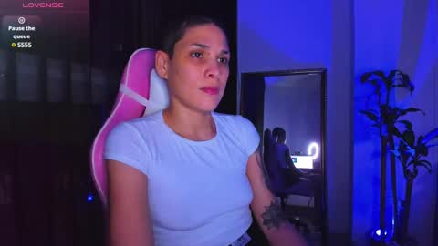 Laura Rose online show from January 8, 3:51 am
