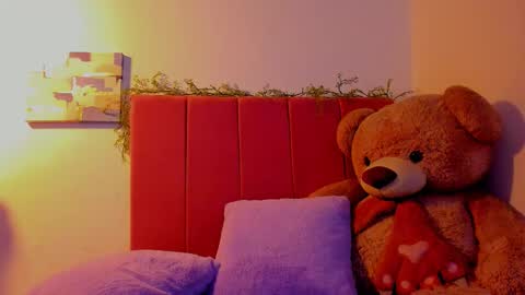 Laura Rose online show from March 16, 11:53 pm