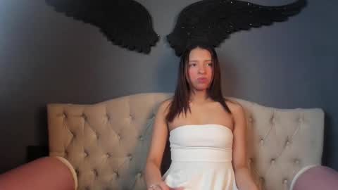 laura_serena online show from March 13, 11:39 am
