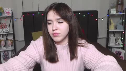 LauraHlot online show from February 6, 9:17 pm