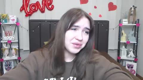 LauraHlot online show from February 14, 1:34 am