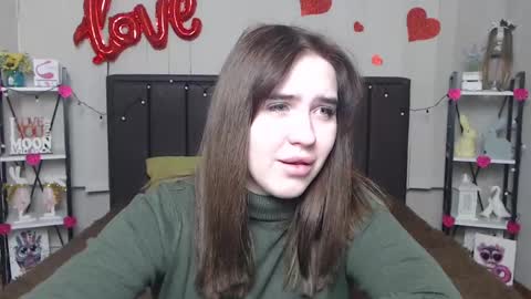 LauraHlot online show from February 21, 4:07 am