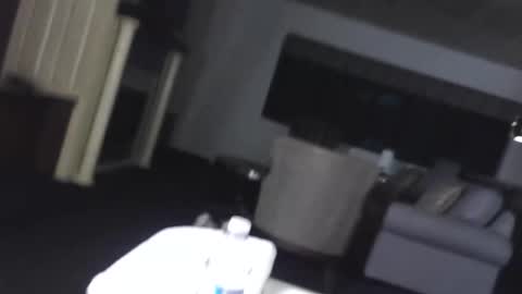 Snapshot of lauralye1983 chatting on January 31, 10:52 am Lilian Banks online show from January 31, 10:52 am