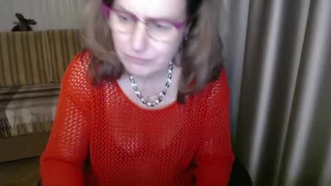 Lauraoven1 online show from March 11, 7:47 pm