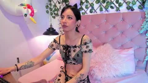 Snapshot of lauren_evans96 chatting on November 22, 4:33 am Lauren evans9 online show from November 22, 4:33 am