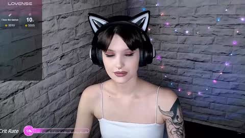 Snapshot of lauren_raquel chatting on December 23, 4:17 pm Eva online show from December 23, 4:17 pm