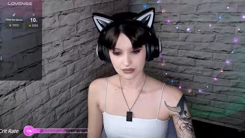 Snapshot of lauren_raquel chatting on December 27, 5:16 pm Eva online show from December 27, 5:16 pm