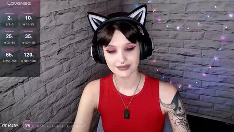 Snapshot of lauren_raquel chatting on January 4, 5:05 pm Eva online show from January 4, 5:05 pm