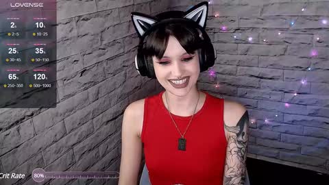 Snapshot of lauren_raquel chatting on January 4, 8:16 pm Eva online show from January 4, 8:16 pm