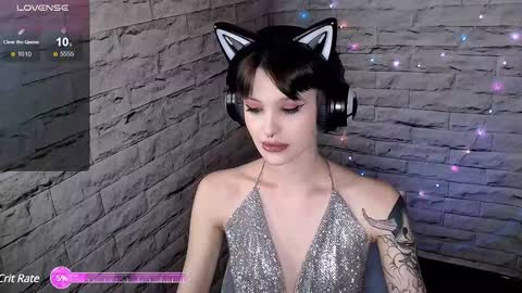 Snapshot of lauren_raquel chatting on January 26, 5:02 pm Eva online show from January 26, 5:02 pm