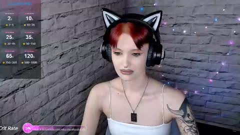 Snapshot of lauren_raquel chatting on February 9, 7:30 pm Eva online show from February 9, 7:30 pm