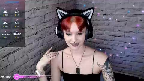 Snapshot of lauren_raquel chatting on February 12, 6:09 pm Eva online show from February 12, 6:09 pm