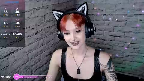 Snapshot of lauren_raquel chatting on February 16, 5:37 pm Eva online show from February 16, 5:37 pm