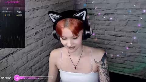 Snapshot of lauren_raquel chatting on February 26, 5:39 pm Eva online show from February 26, 5:39 pm