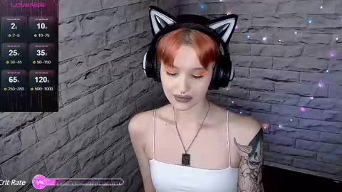 Snapshot of lauren_raquel chatting on March 4, 7:01 pm Eva online show from March 4, 7:01 pm